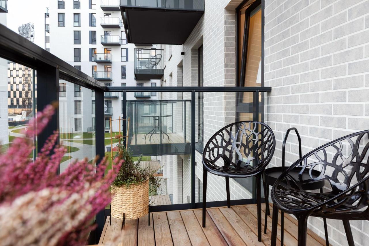 City Center Sanctuary Modern Business-Class Studio With Free Parking In The Heart Of Вилнюс Екстериор снимка
