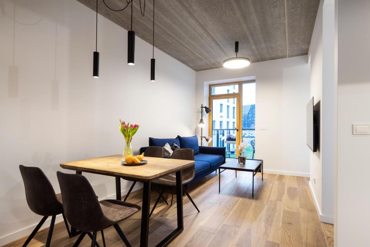 City Center Sanctuary Modern Business-Class Studio With Free Parking In The Heart Of Вилнюс Екстериор снимка