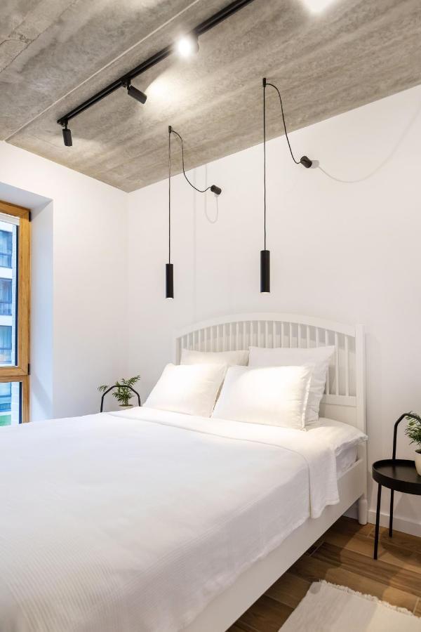 City Center Sanctuary Modern Business-Class Studio With Free Parking In The Heart Of Вилнюс Екстериор снимка